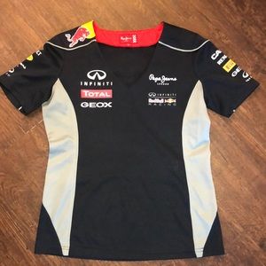 Red Bull Racing Women’s T-shirt Sz Small Formula 1